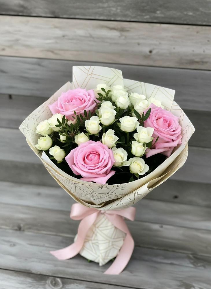 Букет цветов из: Розы в Грушевском
