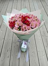 Букет цветов из:  Альстромерии в Грушевском