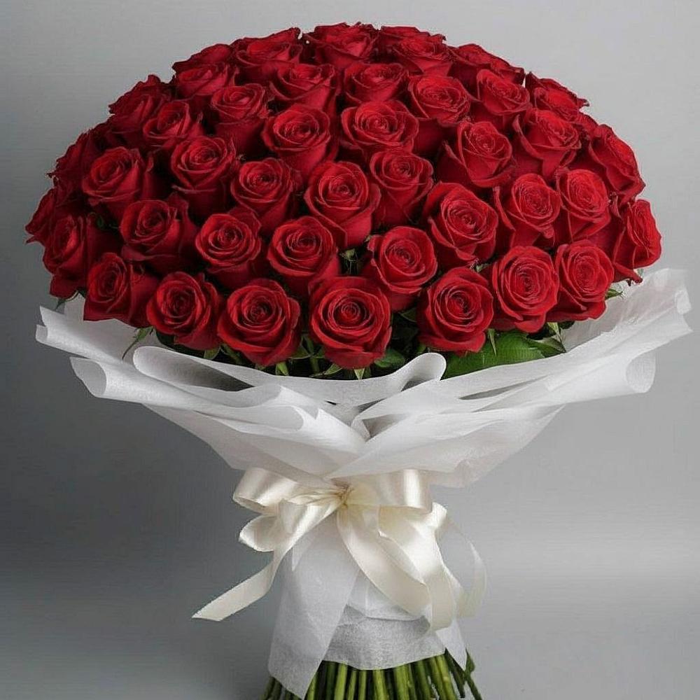 Букет 101 Красная роза Блэк Мэджик в Грушевском