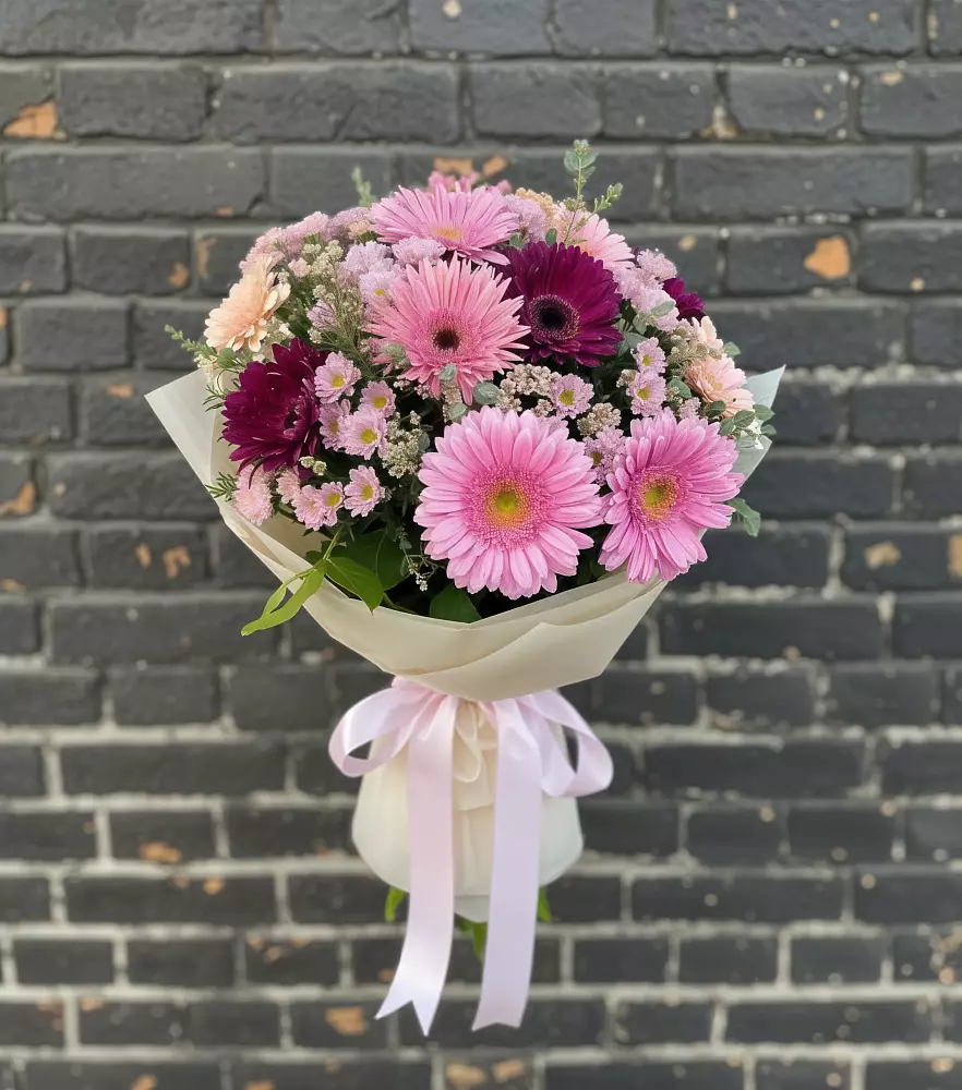 Букет цветов из: Герберы и Хризантемы в Грушевском