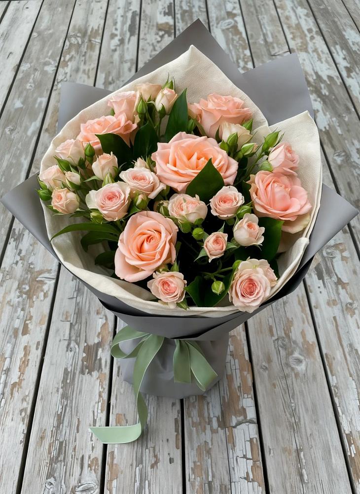 Букет цветов из: Розы в Грушевском