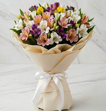 Букет цветов из:  Альстромерии #REPLACE_PRED# Грушевском