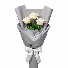 Букет 3 белые розы в Грушевском
