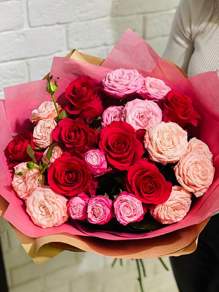 Букет цветов из: Розы в Грушевском