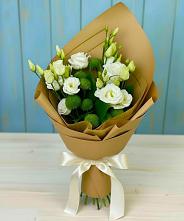 Букет цветов из:  Хризантемы и Лизиантусы #REPLACE_PRED# Грушевском