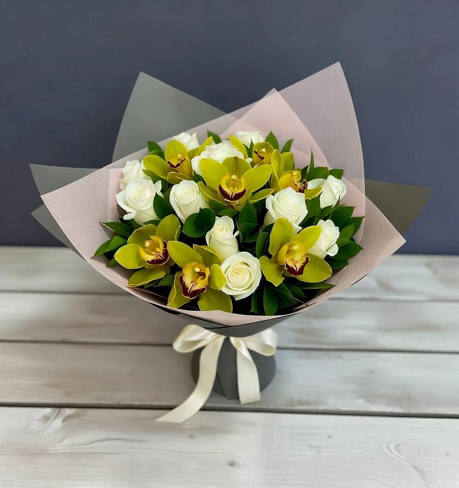 Букет цветов из: Орхидеи и Розы в Грушевском