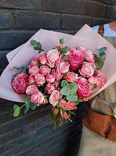 Букет цветов из:  Розы в Грушевском