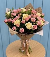 Букет цветов из:  Розы в Грушевском