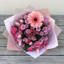 Букет цветов из:  Розы, Герберы и Хризантемы в Грушевском