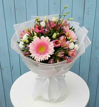 Букет цветов из:  Герберы, Альстромерии и Лизиантусы в Грушевском