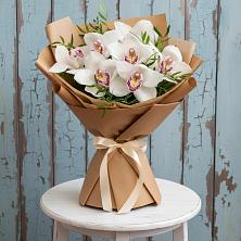 Букет цветов из:  Орхидеи и Розы в Грушевском