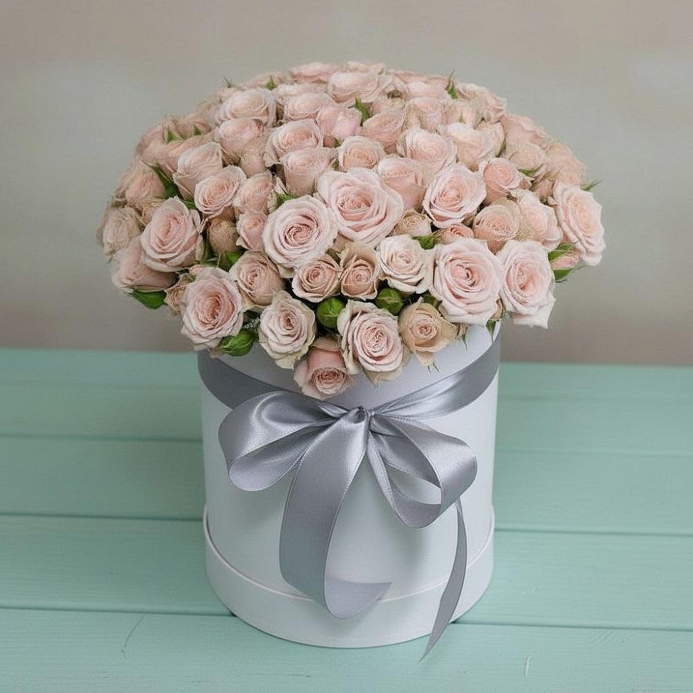 Цветочная композиция из Розы в шляпной коробке в Грушевском